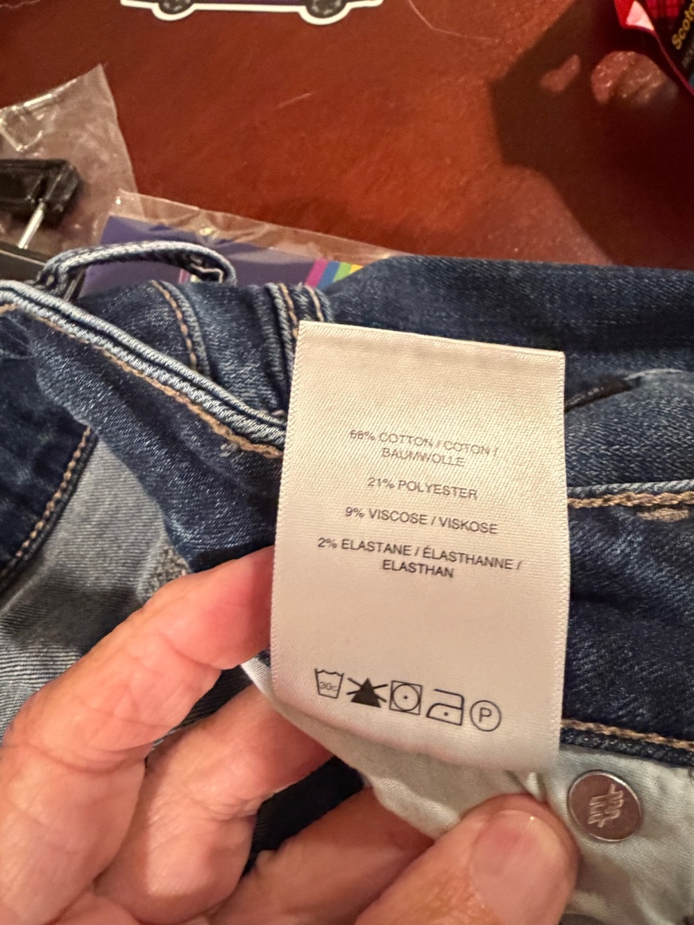 Silver Jeans Dark Blue Denim Shorts - Picture 4 of 6